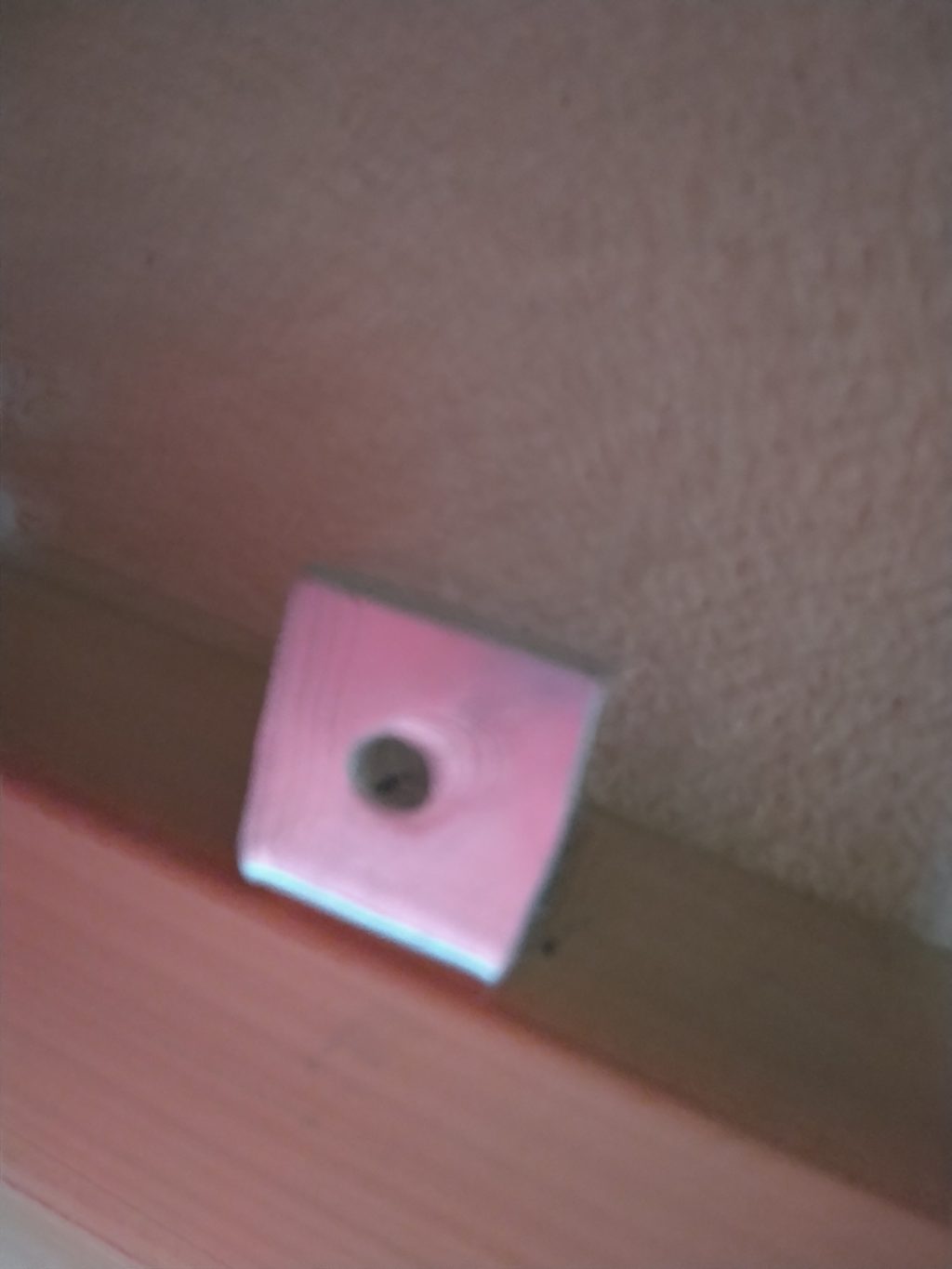 仙台市のＴ様からのご依頼で、遺影取付